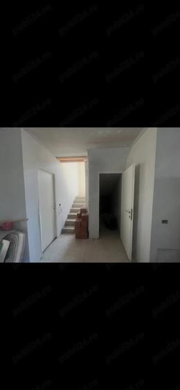 Casă cu Teren 603 Mp în Orțișoara