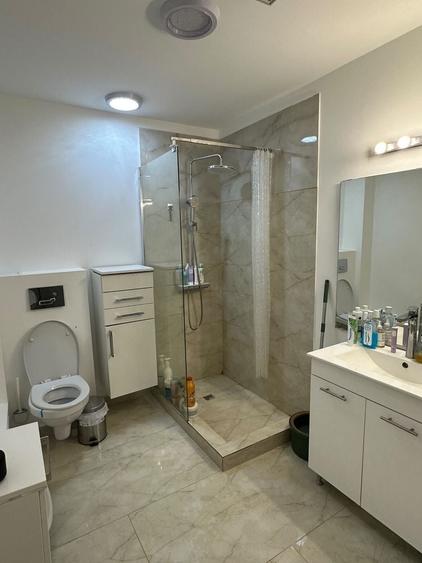 Apartament cu 2 camere semidecomandat în Tunari