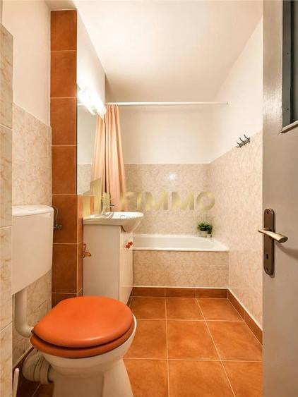 Apartament cu 4 camere decomandat în George Enescu