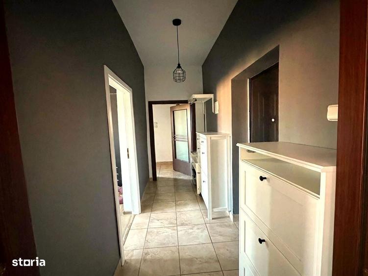 Apartament cu 2 camere decomandat în Ghiroda