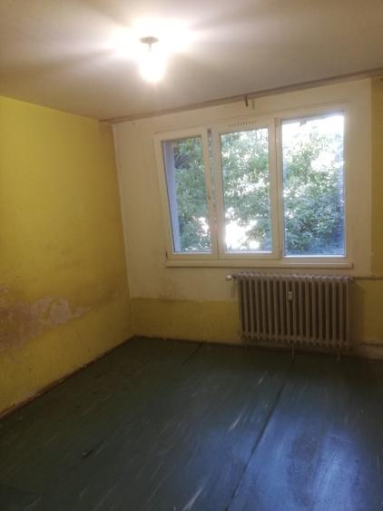 Apartament cu 2 camere decomandat în Drumul Taberei