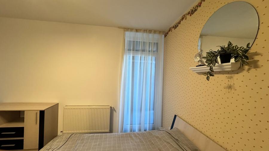 Apartament cu 2 camere nedecomandat în Centru Civic