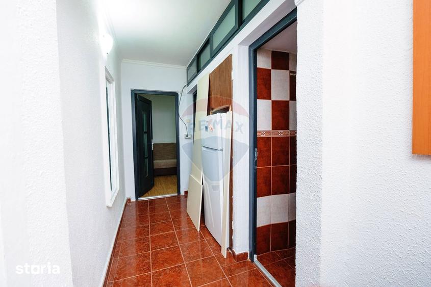 Apartament cu 2 camere, mobilat în Războieni