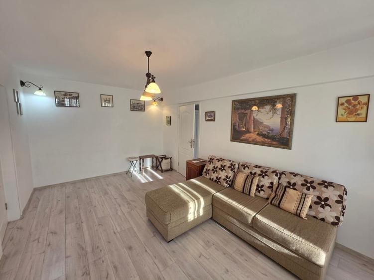 Apartament cu 2 camere semidecomandat în Titan