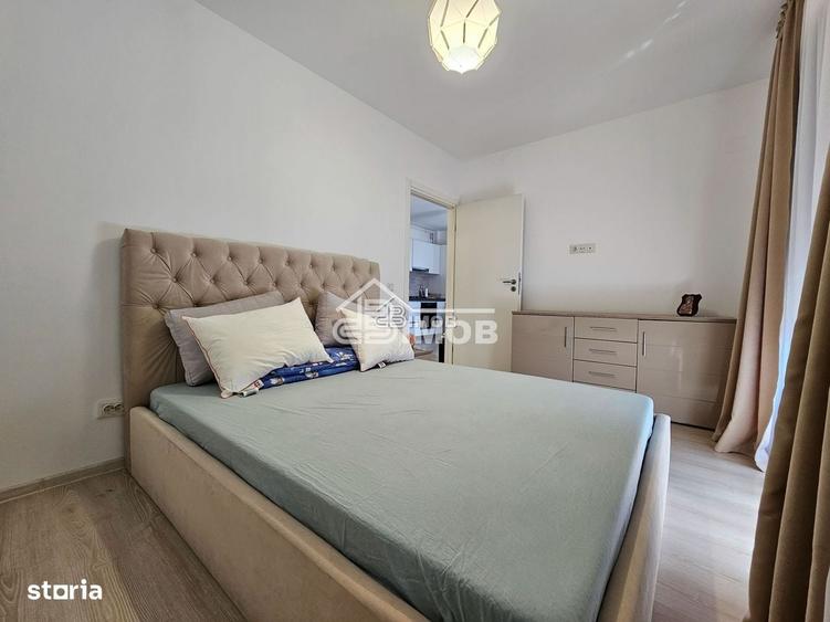 Apartament cu 3 camere decomandat în Valea