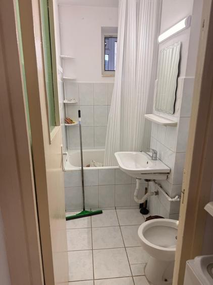 Apartament cu 2 camere decomandat în Electroprecizia