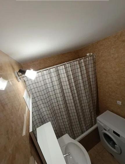 Garsonieră decomandată, mobilată în Zorilor