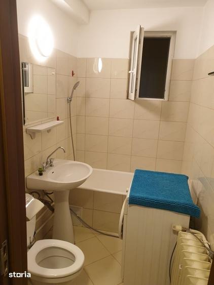 Garsonieră în Vatra Luminoasă