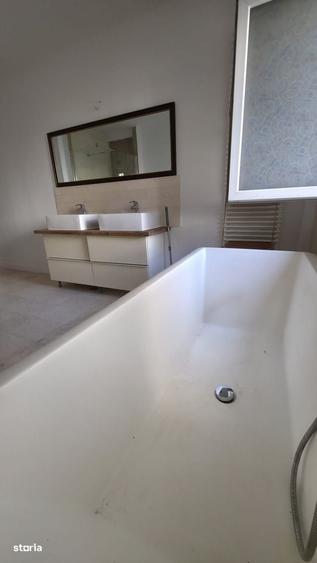 Apartament cu 3 camere în Herăstrău