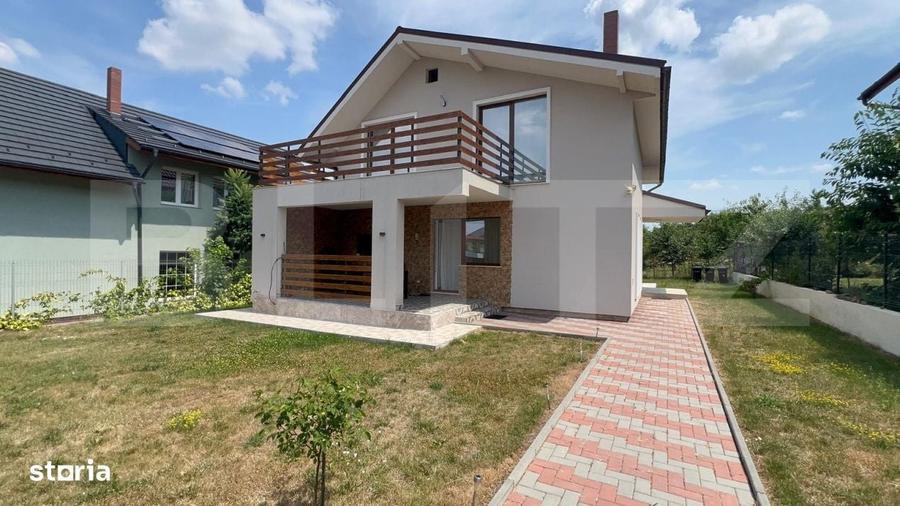 Casă cu 4 camere în Dezmir
