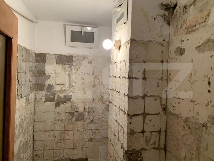 Apartament cu 4 camere decomandat, mobilat în Cetate