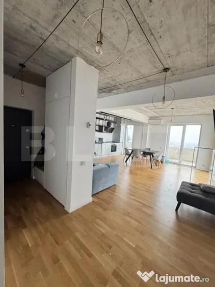 Apartament cu 3 camere în Calea Severinului