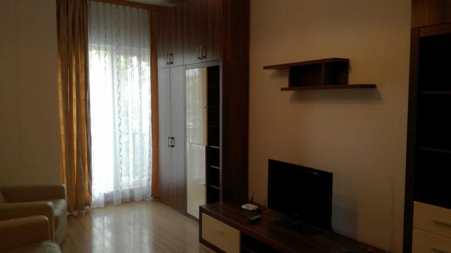 Apartament cu 2 camere semidecomandat în Plopilor