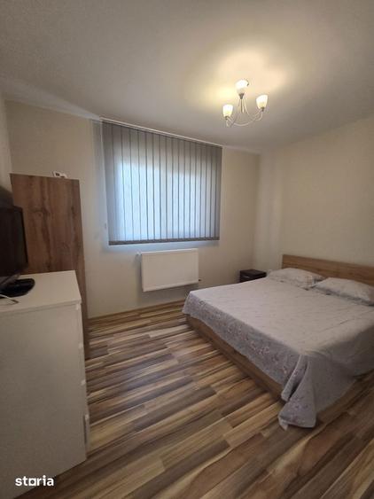 Apartament cu 2 camere decomandat în Ipotești
