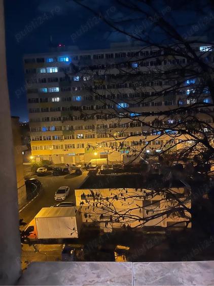 Apartament cu 2 camere semidecomandat în Giurgiului