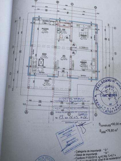 Casă cu 3 camere în Central