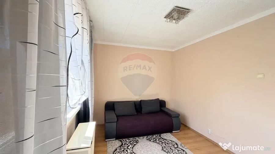 Apartament cu 2 camere semidecomandat în Central