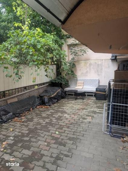 Apartament cu 3 camere decomandat în Între Lacuri