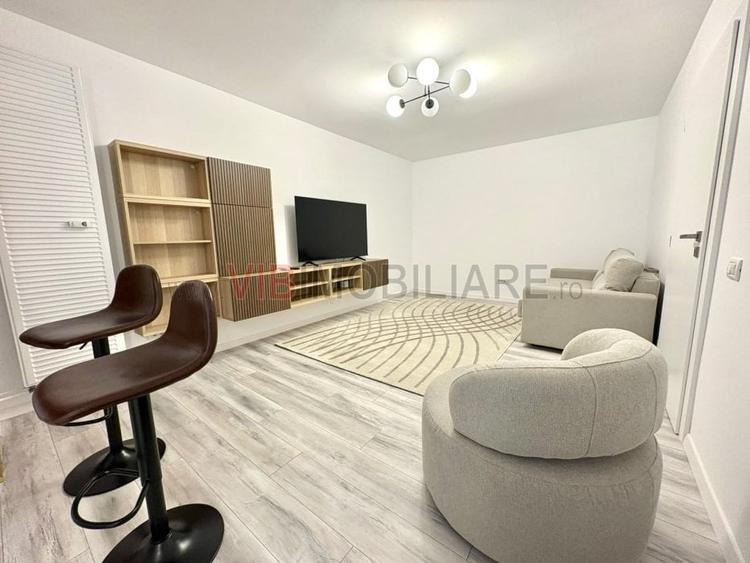 Apartament cu 2 camere decomandat în Grivița