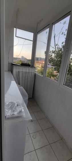 Apartament cu 2 camere decomandat în Eroii Revoluției