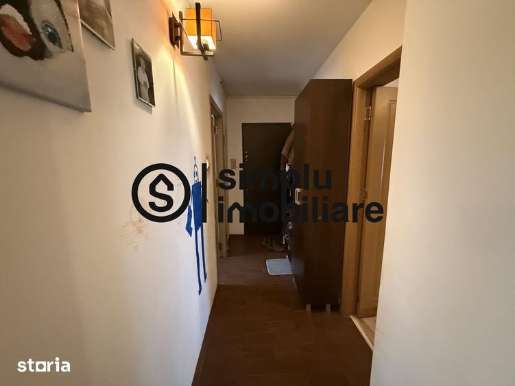 Apartament cu 4 camere decomandat în 1 Mai