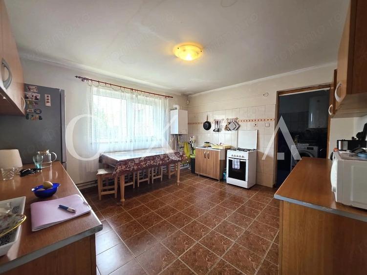 Casă cu 3 camere cu Teren 1000 Mp în Giarmata
