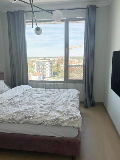Apartament cu 3 camere decomandat în Take Ionescu