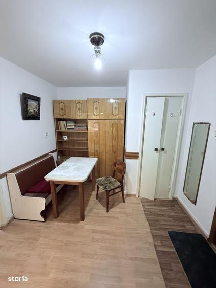 Apartament cu 3 camere în Ultracentral