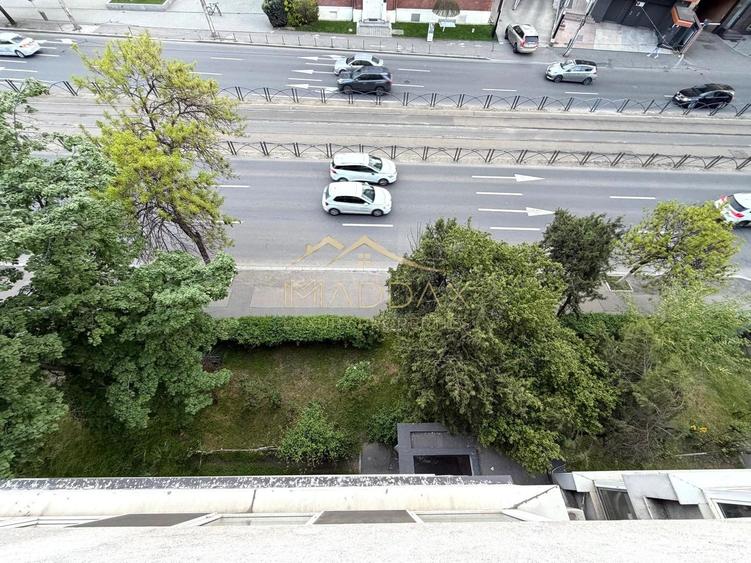 Apartament cu 2 camere semidecomandat în Dorobanți