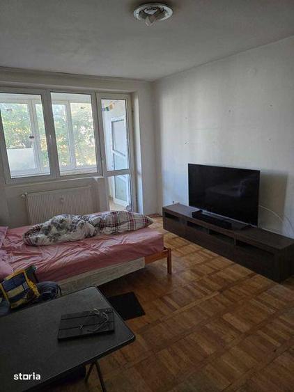 Apartament cu 3 camere în Basarabia