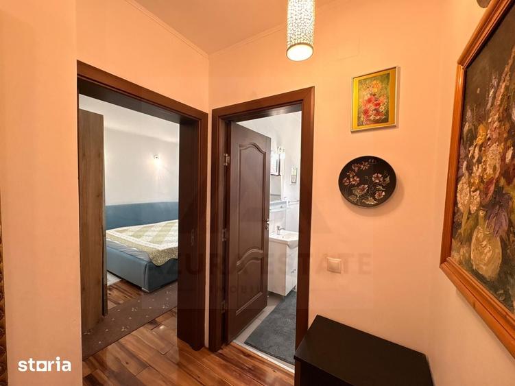 Casă cu 5 camere cu Teren 250 Mp în Lazaret