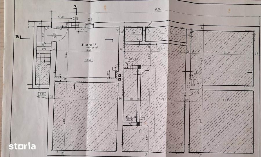Casă cu 10 camere cu Teren 700 Mp în Florești