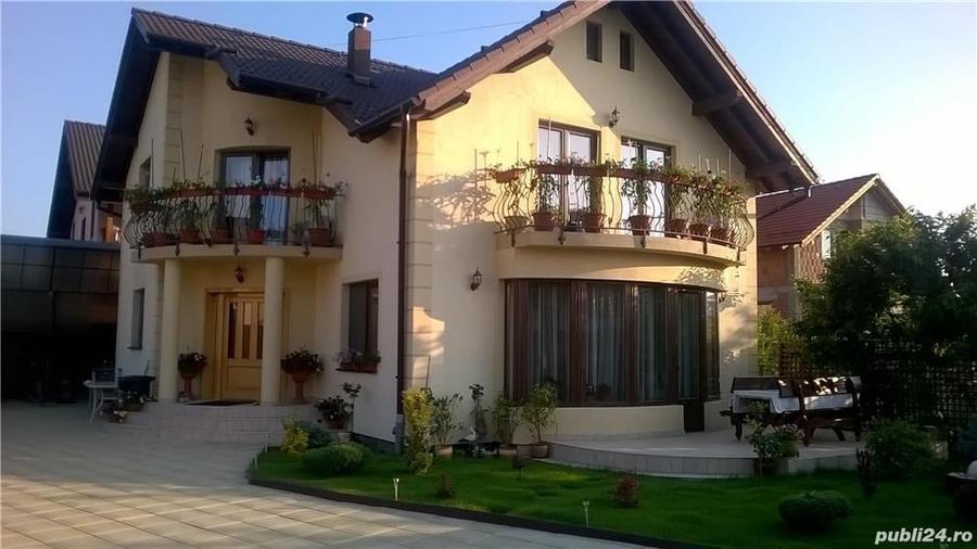 Casă cu 5 camere cu Teren 380 Mp în Central