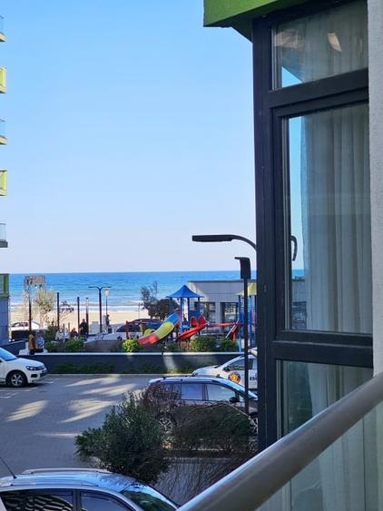 Apartament cu 2 camere semidecomandat, mobilat în Mamaia-Sat