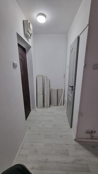 Garsonieră semidecomandată în Rahova
