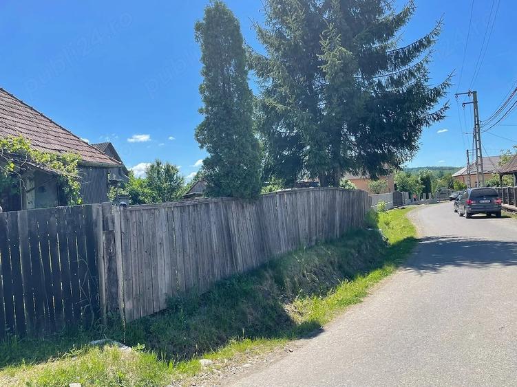 Teren de 600 mp, în Gurghiu