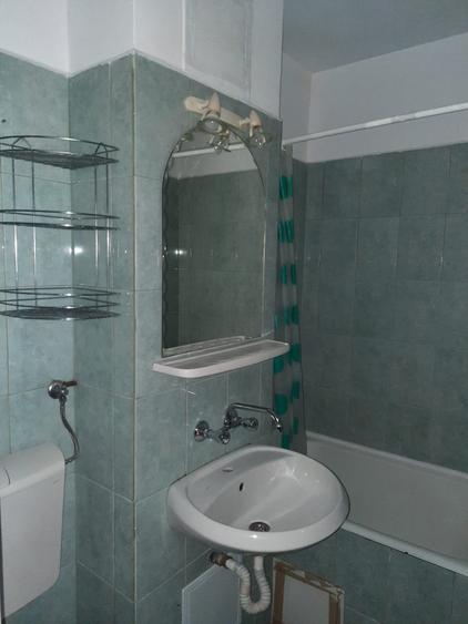 Garsonieră decomandată în Zorilor