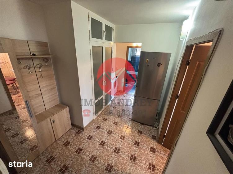 Apartament cu 2 camere decomandat în C5