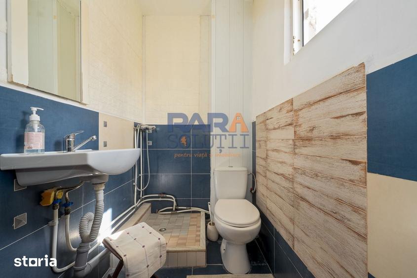Casă cu 6 camere cu Teren 428 Mp în Horia