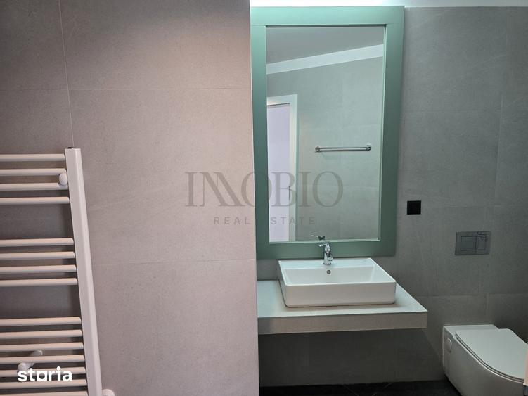 Apartament cu 4 camere în Central