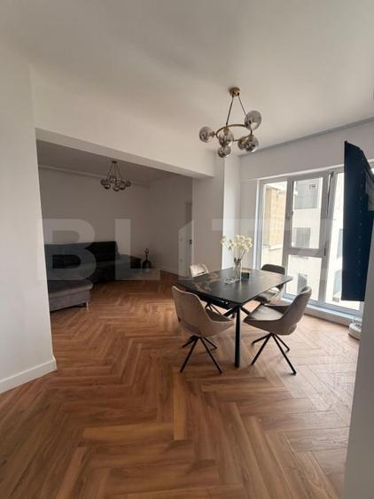 Apartament cu 2 camere semidecomandat, mobilat în Calea Severinului