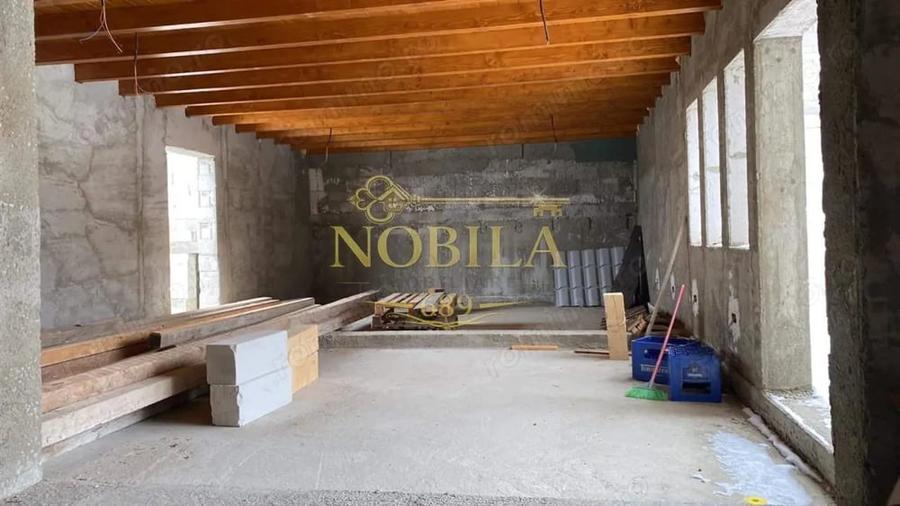 Casă cu Teren 760 Mp în Viișoara (Târgu Trotuș)