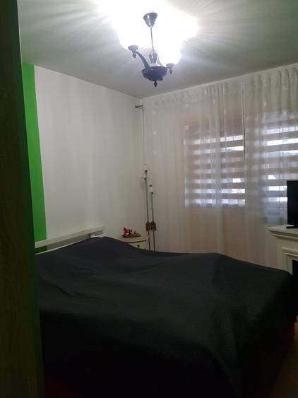 Apartament cu 3 camere decomandat în Mărăști