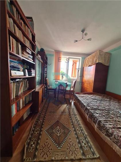 Apartament cu 3 camere circular în Astra