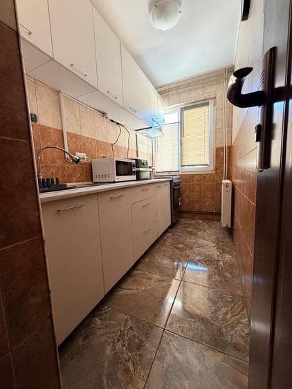 Apartament cu 2 camere semidecomandat în Găvana