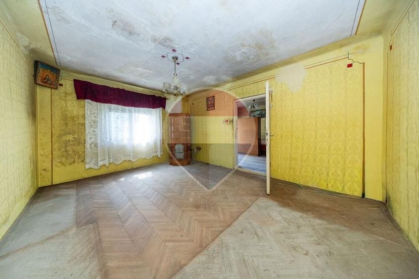 Casă cu 3 camere cu Teren 140 Mp în Bartolomeu