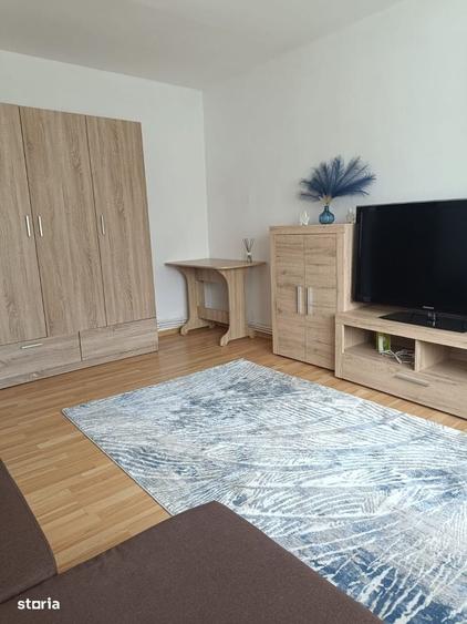 Apartament cu 2 camere decomandat în Florești