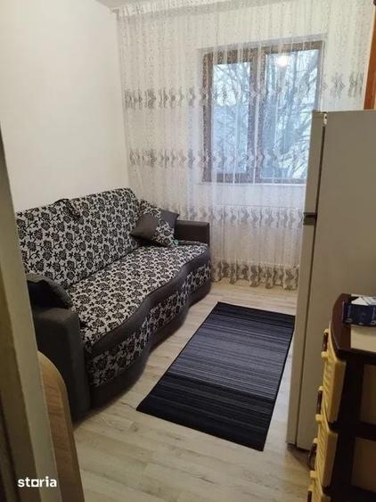 Garsonieră în Craiovița Nouă