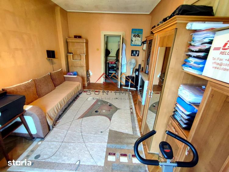 Casă cu 10 camere cu Teren 355 Mp în Ana Ipătescu