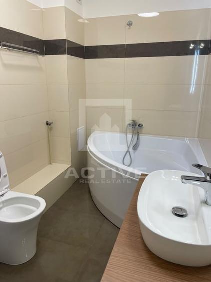Apartament cu 3 camere semidecomandat, mobilat în Zorilor
